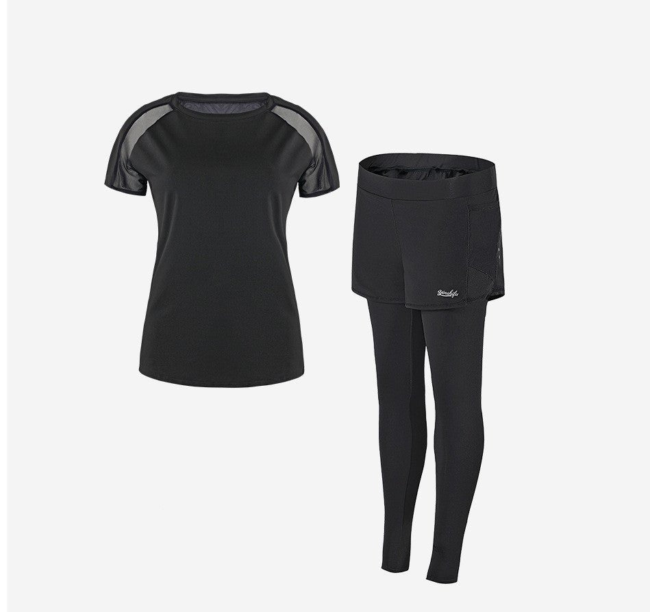 Conjunto Fitness Feminino com Camiseta e Shorts de Secagem Rápida - Chama Oficial