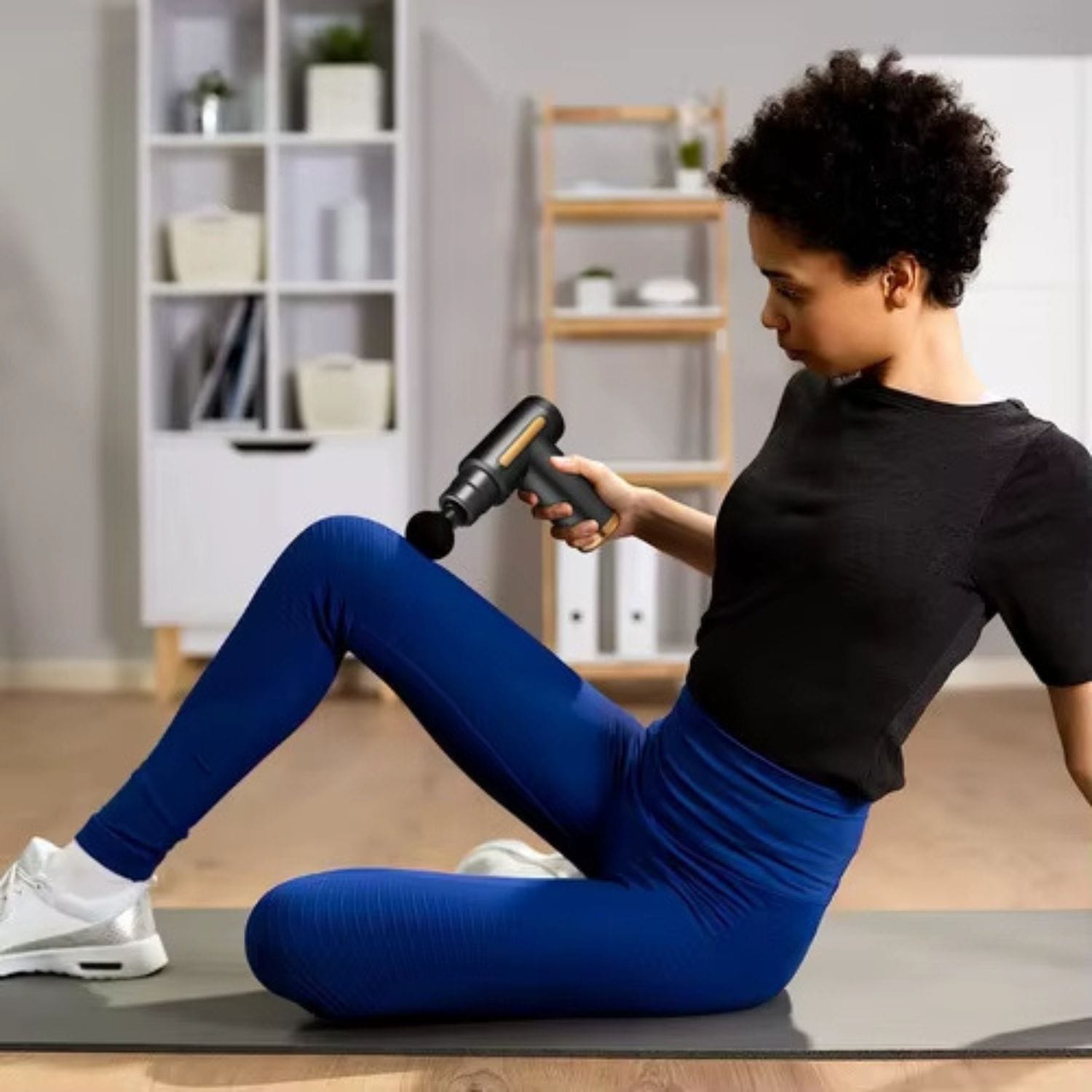 Pistola de Massagem Alívio Muscular Profundo e Relaxamento Instantâneo - Chama Oficial